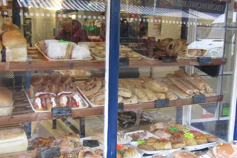 Love Debbie Patisserie photo 3